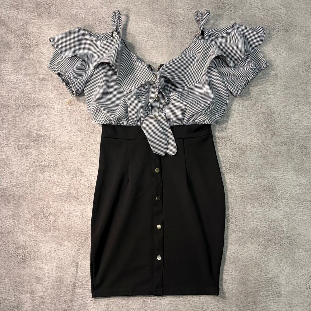 Fashion Nova Gingham Ruffled Bodycon Dress